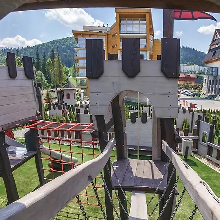Готель Grand Nosalowy Dwor 4*