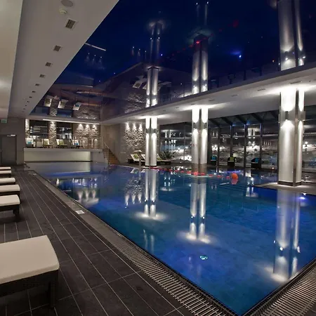 Готель Grand Nosalowy Dwor 4*